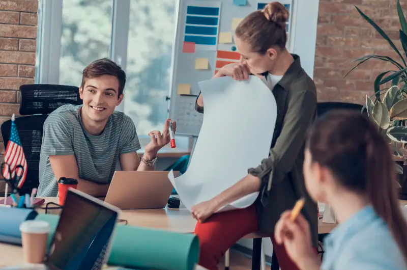 Empresas-inteligentes-já-entenderam-crescer-não-significa-fazer-tudo-internamente